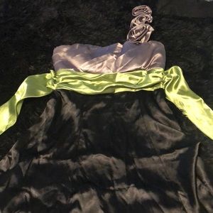 One-shoulder grey&black dress with a green belt